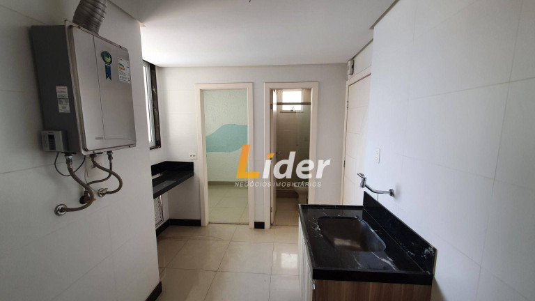 Imagem Apartamento com 3 Quartos à Venda, 200 m² em Centro - Juiz De Fora Imagem Apartamento com 3 Quartos à Venda, 200 m² em Centro - Juiz De Fora
