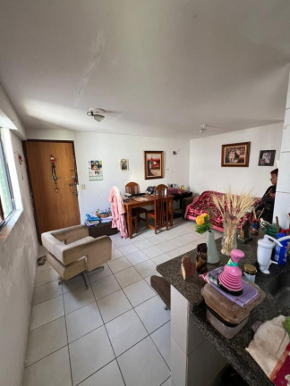 Imagem Apartamento com 2 Quartos à Venda, 42 m² em Boa Viagem - Recife