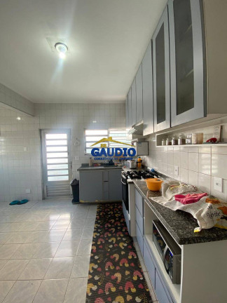 Imagem Casa com 3 Quartos à Venda, 271 m² em Campo Limpo - São Paulo Imagem Casa com 3 Quartos à Venda, 271 m² em Campo Limpo - São Paulo
