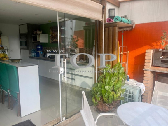 Imagem Cobertura com 4 Quartos à Venda, 200 m² em Tombo - Guarujá
