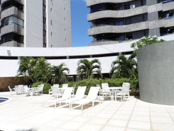 Imagem Apartamento com 4 Quartos à Venda, 220 m² Imagem Apartamento com 4 Quartos à Venda, 220 m²