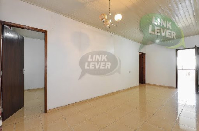 Imagem Casa com 5 Quartos à Venda, 200 m² em Tingui - Curitiba