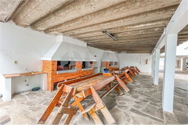 Imagem Apartamento com 1 Quarto à Venda, 56 m² em Passo Da Areia - Porto Alegre