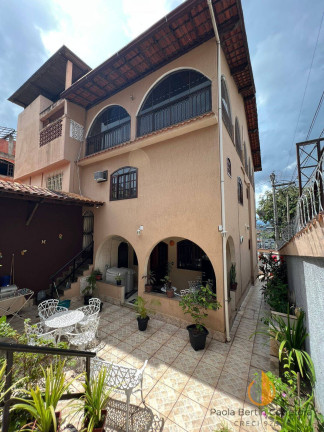 Imagem Casa com 3 Quartos à Venda, 278 m² em Nova Cidade - São Gonçalo Imagem Casa com 3 Quartos à Venda, 278 m² em Nova Cidade - São Gonçalo