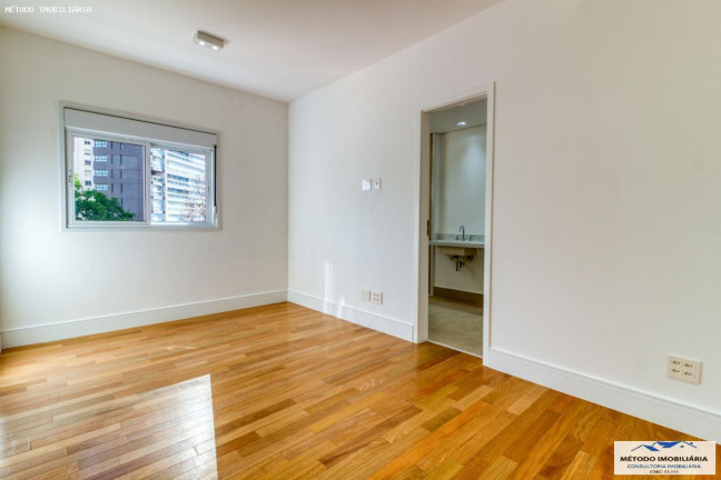 Imagem Apartamento com 3 Quartos à Venda, 161 m² em Vila Olimpia - São Paulo Imagem Apartamento com 3 Quartos à Venda, 161 m² em Vila Olimpia - São Paulo