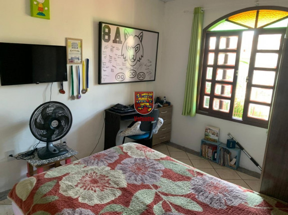 Imagem Casa com 3 Quartos à Venda, em Balneário - Florianópolis Imagem Casa com 3 Quartos à Venda, em Balneário - Florianópolis