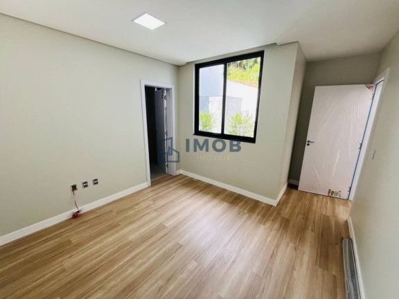 Imagem Casa com 4 Quartos à Venda, 248 m² em Amizade - Jaraguá Do Sul