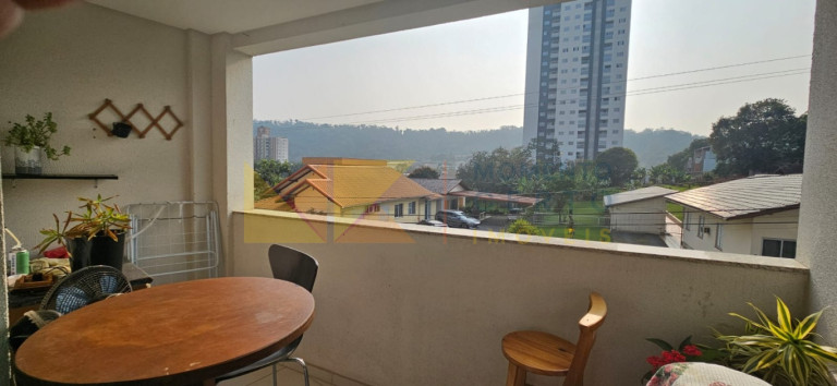 Imagem Apartamento com 2 Quartos à Venda, 72 m² em água Verde - Blumenau