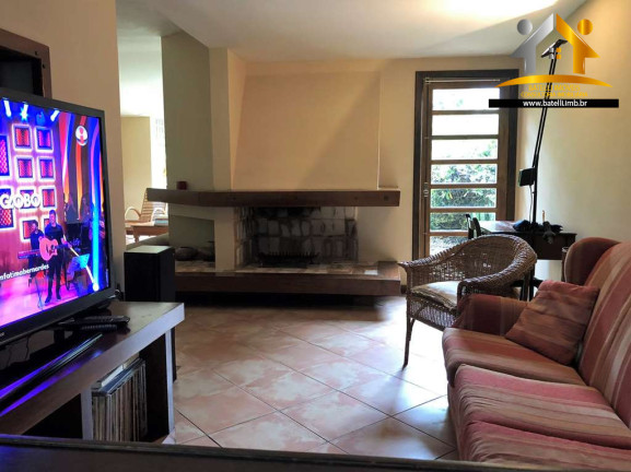 Imagem Casa com 3 Quartos à Venda, 482 m² em Granja Viana - Cotia Imagem Casa com 3 Quartos à Venda, 482 m² em Granja Viana - Cotia