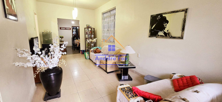 Imagem Casa com 3 Quartos à Venda, 185 m² em Grajaú - Rio De Janeiro Imagem Casa com 3 Quartos à Venda, 185 m² em Grajaú - Rio De Janeiro