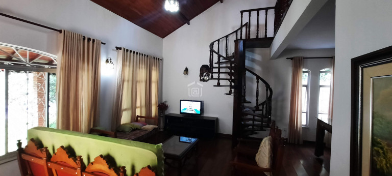 Imagem Casa com 1 Quarto à Venda, 298 m² em Jardim Dos Estados - Poços De Caldas Imagem Casa com 1 Quarto à Venda, 298 m² em Jardim Dos Estados - Poços De Caldas