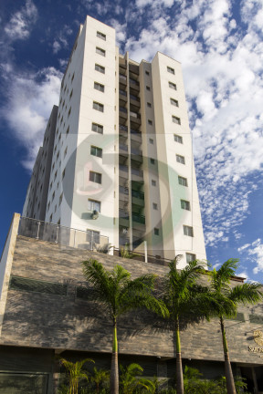 Apartamento com 2 Quartos à Venda, 68 m²