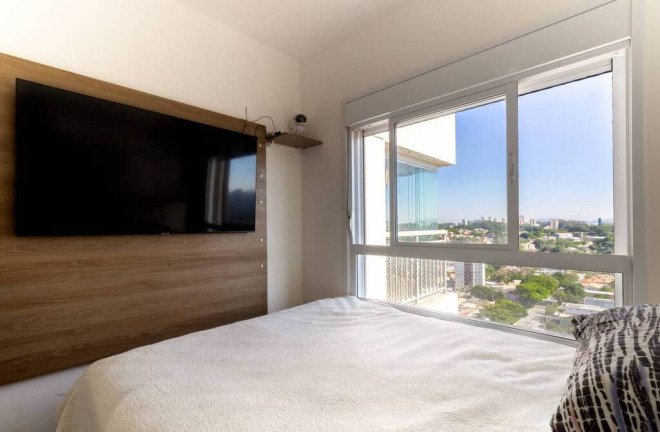 Imagem Apartamento com 2 Quartos à Venda, 74 m² em Caxingui - São Paulo