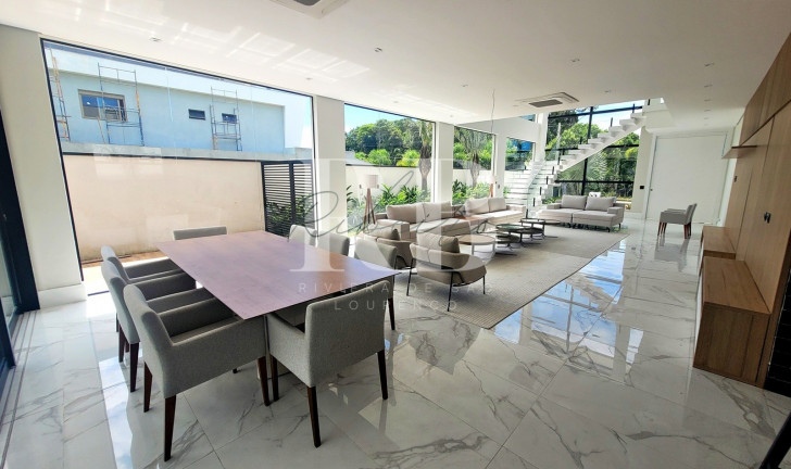 Imagem Imóvel com 6 Quartos à Venda, em Riviera - Bertioga Imagem Imóvel com 6 Quartos à Venda, em Riviera - Bertioga