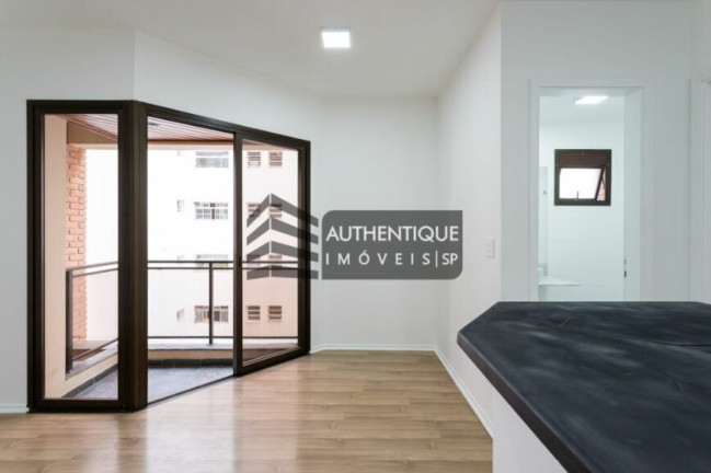 Flat com 1 Quarto à Venda, 39 m² em Moema - São Paulo