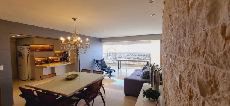 Imagem Apartamento com 3 Quartos à Venda, 140 m² em Setor Bueno - Goiânia
