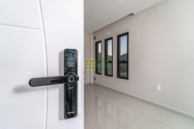 Imagem Cobertura com 3 Quartos à Venda, 151 m² em Mariscal - Bombinhas Imagem Cobertura com 3 Quartos à Venda, 151 m² em Mariscal - Bombinhas