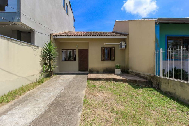 Imagem Casa com 2 Quartos à Venda, em Hípica - Porto Alegre Imagem Casa com 2 Quartos à Venda, em Hípica - Porto Alegre