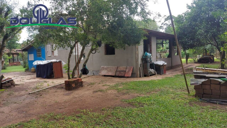 Imagem Casa com 1 Quarto à Venda, 2.250 m² em águas Claras - Viamão