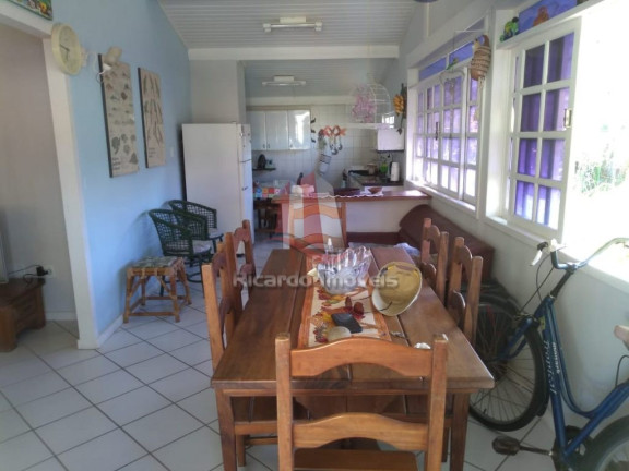 Imagem Imóvel com 3 Quartos à Venda, em Peró - Cabo Frio Imagem Imóvel com 3 Quartos à Venda, em Peró - Cabo Frio