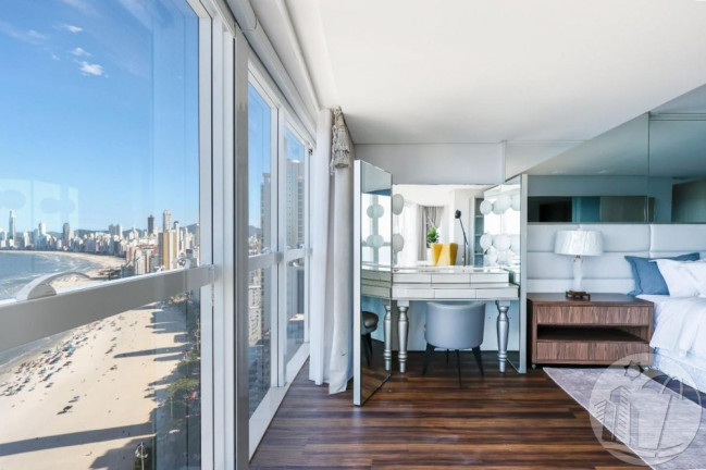Imagem Apartamento com 6 Quartos à Venda, 456 m² em Centro - Balneário Camboriú