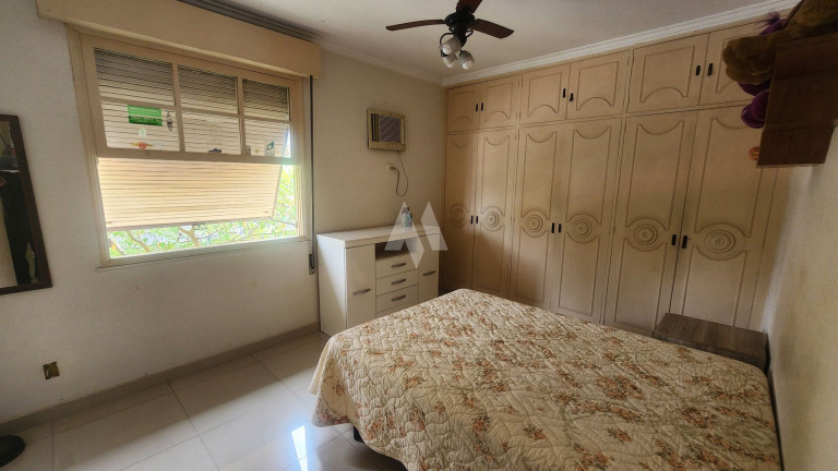 Imagem Casa com 5 Quartos à Venda, 500 m² em Embaré - Santos Imagem Casa com 5 Quartos à Venda, 500 m² em Embaré - Santos