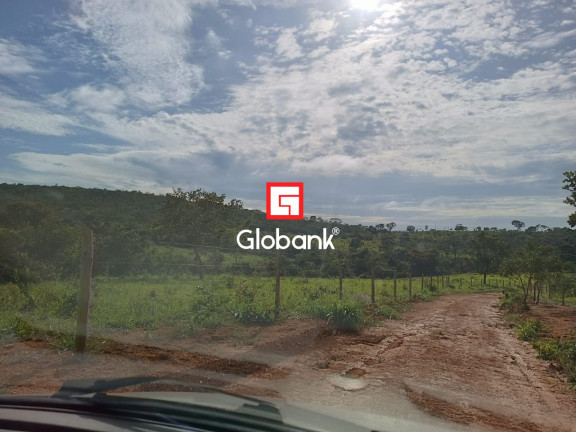 Imagem Imóvel com 3 Quartos à Venda, em Extrema - Montes Claros Imagem Imóvel com 3 Quartos à Venda, em Extrema - Montes Claros