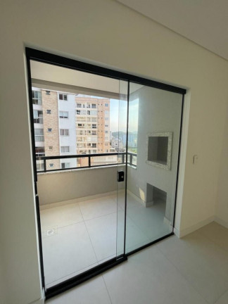 Apartamento com 2 Quartos à Venda, 65 m² em Tabuleiro - Camboriú