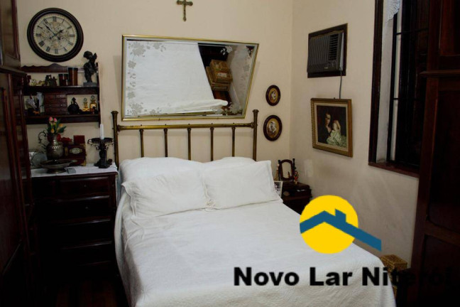 Imagem Casa com 6 Quartos à Venda, 240 m² em São Domingos - Niterói Imagem Casa com 6 Quartos à Venda, 240 m² em São Domingos - Niterói