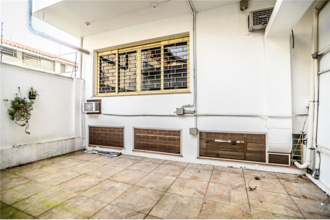 Imagem Casa com 6 Quartos à Venda,  em Passo Da Areia - Porto Alegre