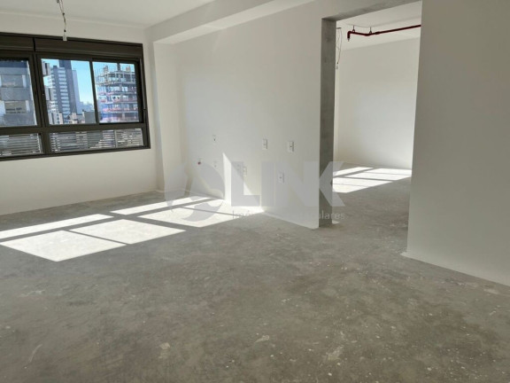 Imagem Apartamento com 1 Quarto à Venda, 44 m² em Petrópolis - Porto Alegre Imagem Apartamento com 1 Quarto à Venda, 44 m² em Petrópolis - Porto Alegre