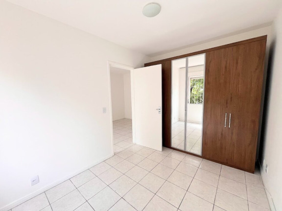Imagem Apartamento com 1 Quarto à Venda, 38 m² em Camaquã - Porto Alegre Imagem Apartamento com 1 Quarto à Venda, 38 m² em Camaquã - Porto Alegre