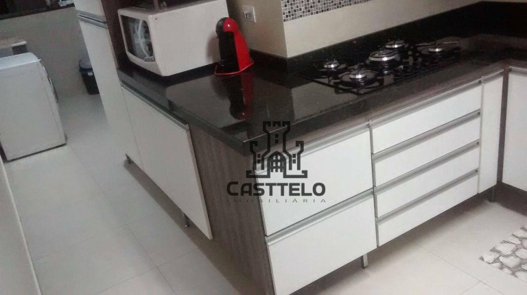 Imagem Apartamento com 3 Quartos à Venda, 105 m² em Bancários - Londrina