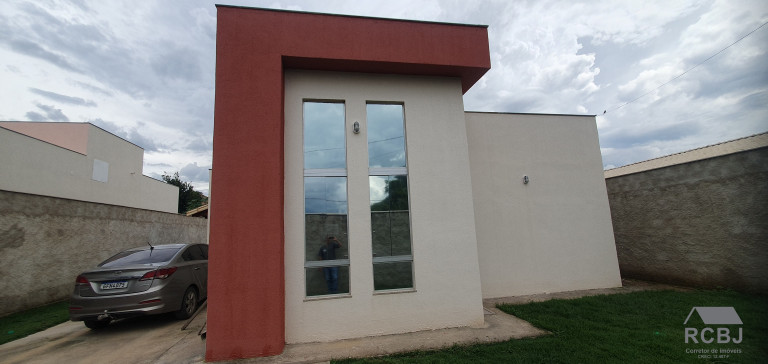 Imagem Casa com 3 Quartos à Venda, em Fernão Dias - Esmeraldas Imagem Casa com 3 Quartos à Venda, em Fernão Dias - Esmeraldas