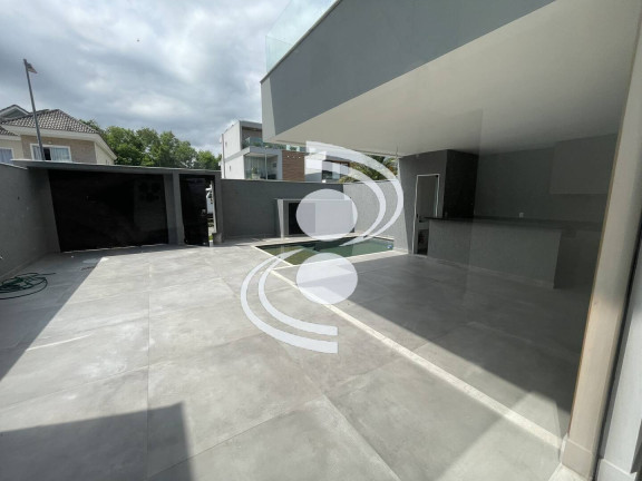 Imagem Casa com 4 Quartos à Venda, 400 m² em Recreio Dos Bandeirantes - Rio De Janeiro Imagem Casa com 4 Quartos à Venda, 400 m² em Recreio Dos Bandeirantes - Rio De Janeiro