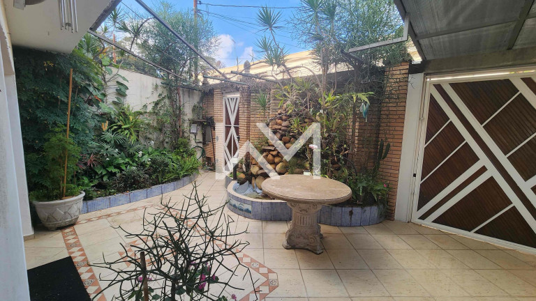 Imagem Sobrado com 5 Quartos à Venda, 326 m² em Vila Yaya - Guarulhos Imagem Sobrado com 5 Quartos à Venda, 326 m² em Vila Yaya - Guarulhos