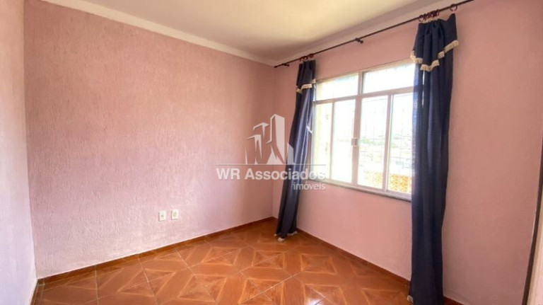 Imagem Casa com 3 Quartos à Venda, 70 m² Imagem Casa com 3 Quartos à Venda, 70 m²