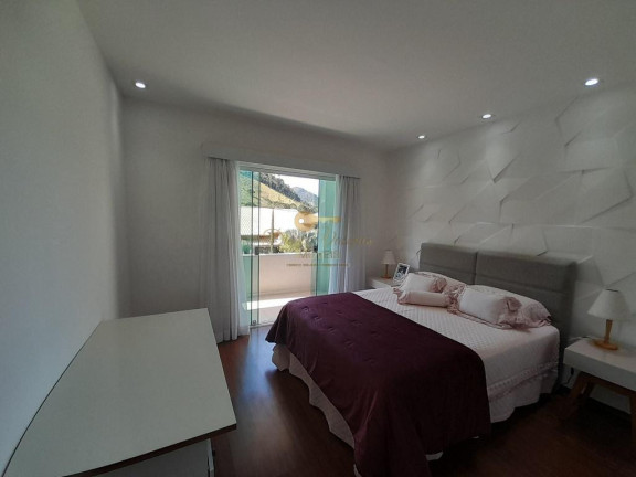 Imagem Casa com 4 Quartos à Venda, 350 m² em Vargem Grande - Teresópolis Imagem Casa com 4 Quartos à Venda, 350 m² em Vargem Grande - Teresópolis