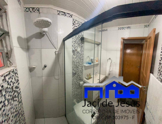 Imagem Casa com 3 Quartos à Venda, 115 m² em Castelo - Santos