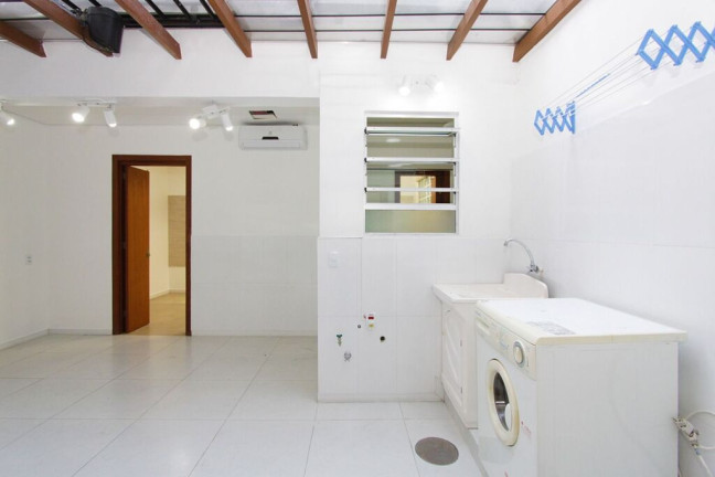 Imagem Apartamento com 1 Quarto à Venda, 60 m² em Centro Histórico - Porto Alegre Imagem Apartamento com 1 Quarto à Venda, 60 m² em Centro Histórico - Porto Alegre