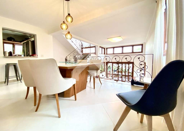 Imagem Casa de Condomínio com 4 Quartos à Venda, 325 m² em Moinho Velho - Cotia Imagem Casa de Condomínio com 4 Quartos à Venda, 325 m² em Moinho Velho - Cotia