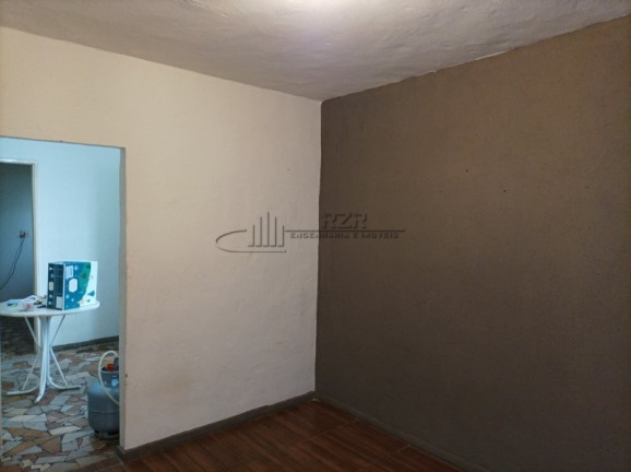 Imagem Casa com 6 Quartos à Venda, 224 m² em Centro - Luís Antônio Imagem Casa com 6 Quartos à Venda, 224 m² em Centro - Luís Antônio