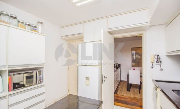 Imagem Apartamento com 3 Quartos à Venda, 136 m² em Mont Serrat - Porto Alegre Imagem Apartamento com 3 Quartos à Venda, 136 m² em Mont Serrat - Porto Alegre