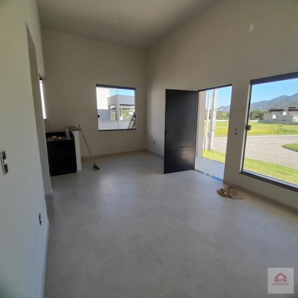 Imagem Casa com 2 Quartos à Venda, 74 m² em Pindobas - Maricá Imagem Casa com 2 Quartos à Venda, 74 m² em Pindobas - Maricá