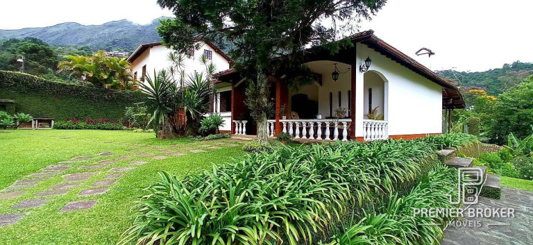Imagem Casa com 4 Quartos à Venda, 230 m² em Alto - Teresópolis Imagem Casa com 4 Quartos à Venda, 230 m² em Alto - Teresópolis