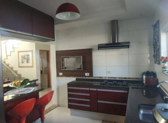 Imagem Casa com 4 Quartos à Venda, 250 m² em Piracangaguá - Taubaté Imagem Casa com 4 Quartos à Venda, 250 m² em Piracangaguá - Taubaté