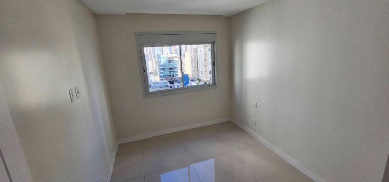 Imagem Apartamento com 3 Quartos à Venda, 128 m² em Centro - Balneário Camboriú Imagem Apartamento com 3 Quartos à Venda, 128 m² em Centro - Balneário Camboriú