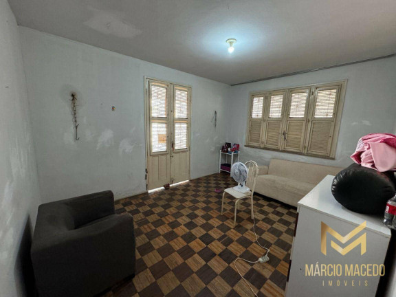 Imagem Casa com 10 Quartos à Venda, 220 m² em Meireles - Fortaleza Imagem Casa com 10 Quartos à Venda, 220 m² em Meireles - Fortaleza