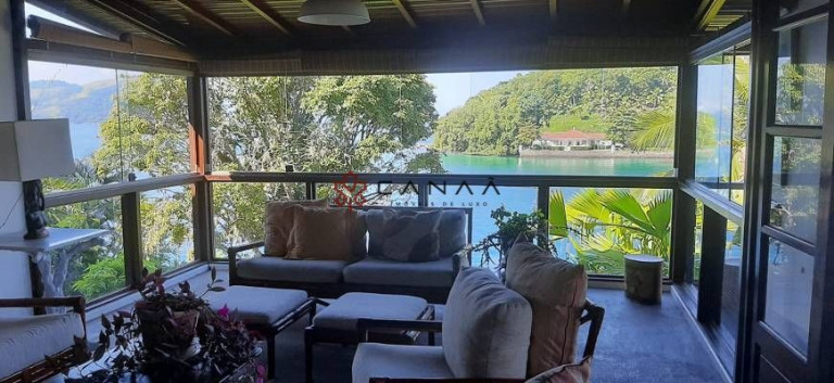 Imagem Casa com 5 Quartos à Venda, 520 m² em Vila Velha - Angra Dos Reis Imagem Casa com 5 Quartos à Venda, 520 m² em Vila Velha - Angra Dos Reis