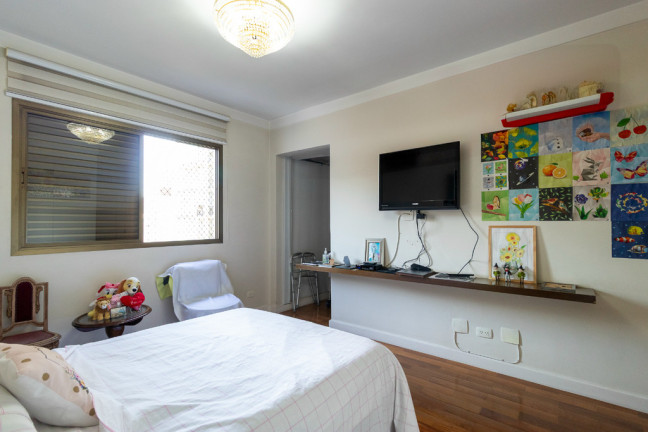 Imagem Apartamento com 3 Quartos à Venda, 195 m² em Moema - São Paulo Imagem Apartamento com 3 Quartos à Venda, 195 m² em Moema - São Paulo